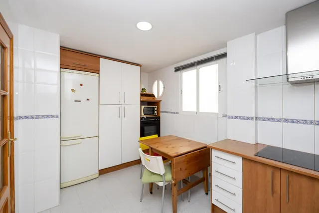 ¡Espectacular vivienda en Gójar con piscina propia! — 6