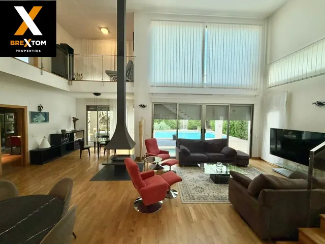 ESPECTACULAR CHALET EN LA ALCAYNA JUNTO AL COLEGIO SAN JORGE — 16