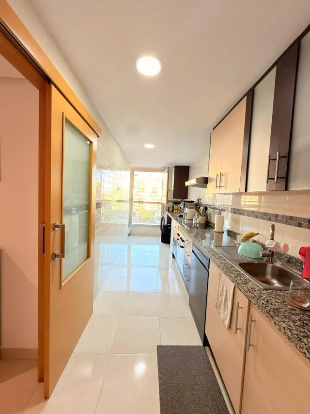 Estupendo piso para entrar a vivir. Zona Benisaudet. — 14