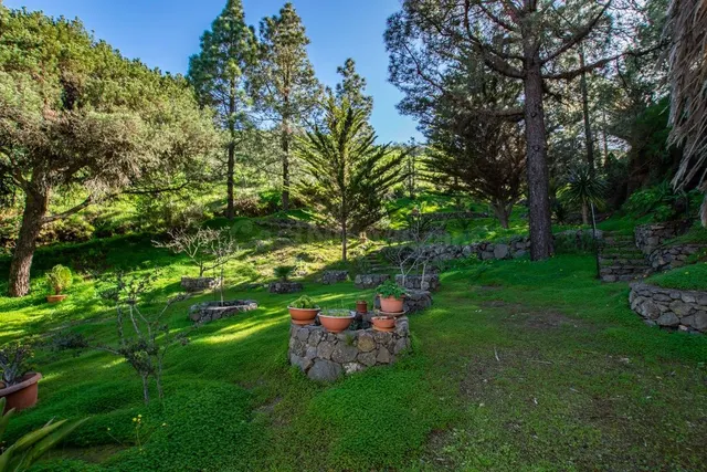 Casa de campo totalmente reformada en una ubicación idílica - foto 3