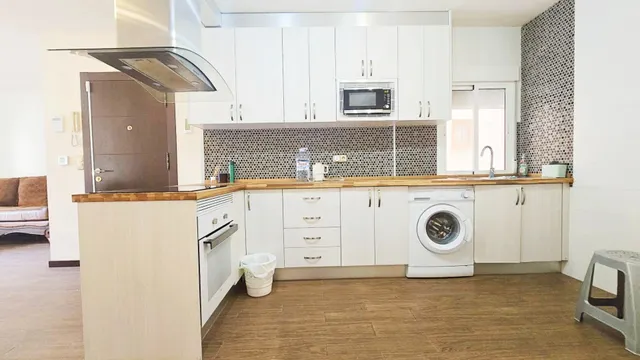 ESPACIOSO APARTAMENTO DE 3 habitaciones JUNTO A LA PLAYA — 10