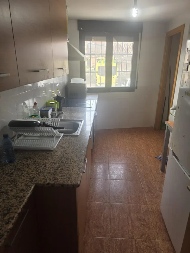 Apartamento con entrada independiente y cochera — 7