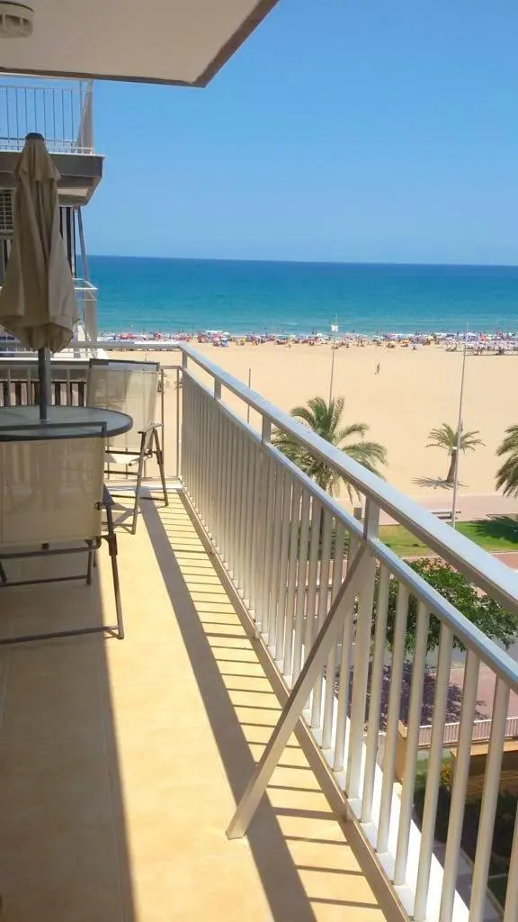 APARTAMENTO EN 1ERA. LINEA DE PLAYA DE GANDIA CON VISTAS AL MAR, Y GARAJE INCLUIDO — 23