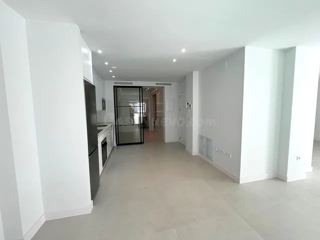 ÁTICO DE OBRA NUEVA – 2 DORMITORIOS CON POSIBILIDAD DE DIVIS - foto 4