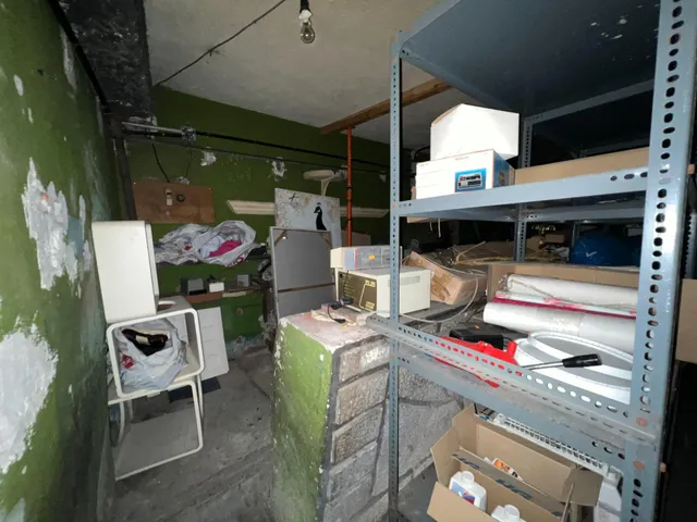 Local comercial en el centro de Ponferrada con múltiples opciones — 19