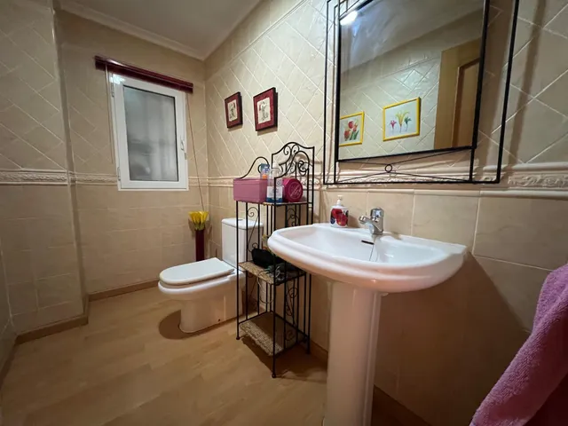 CHALET EN UNA DE LAS MEJORES URBANIZACIONES DE LLIRIA — 11