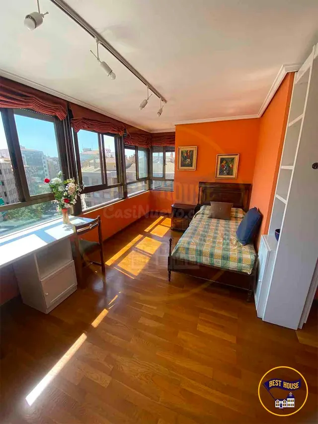 PISO EN VENTA EN PLENO CENTRO DE CUENCA — 32