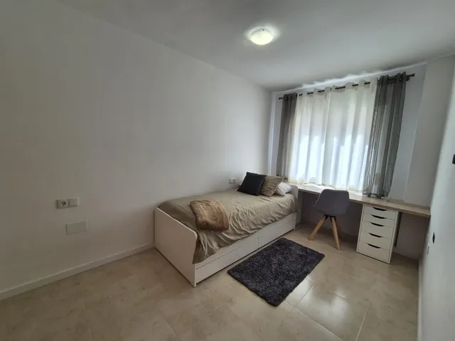 AMPLIA VIVIENDA CON TERRAZA PRIVADA, PLAZA DE GARAJE Y TRASTERO EN EL GARBANZAL, LA UNIÓN. — 25