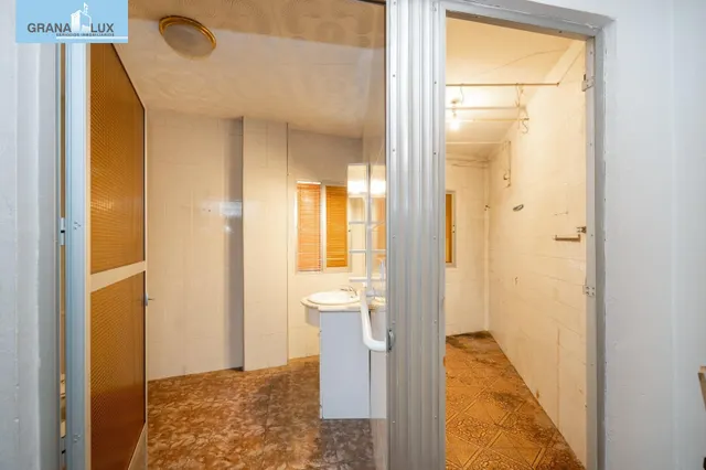 Edificio con gran potencial de desarrollo residencial en Zaidín – Granada — 20