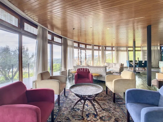 En venta la casa más original y con las mejores vistas de toda la Costa de Barcelona. — 13