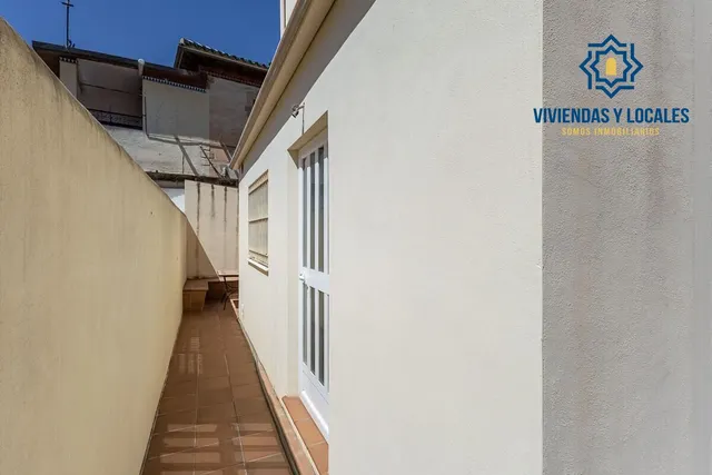 Chalet Exclusivo en Camino Bajo de Huétor — 31