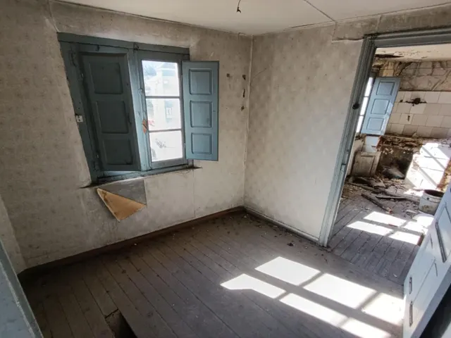 Edificio en venta en Plaza Dominganes, Nava — 48