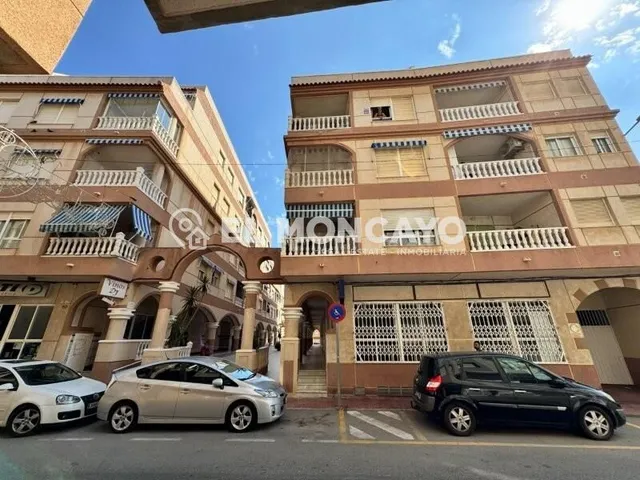 Fantástico apartamento con amplia terraza a tan solo 200m de - foto 3