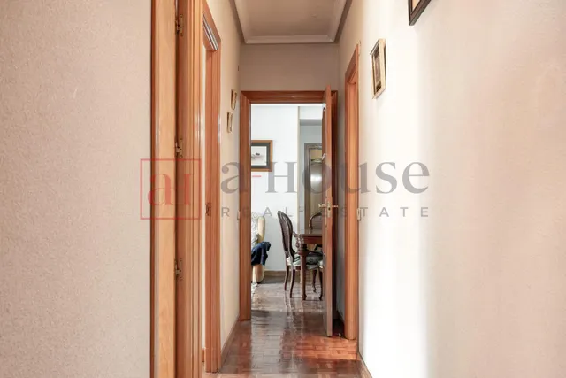 PISO EXTERIOR CON PISCINA  Y PLAZA DE GARAJE EN EL BARRIO DE ESTRELLA — 28