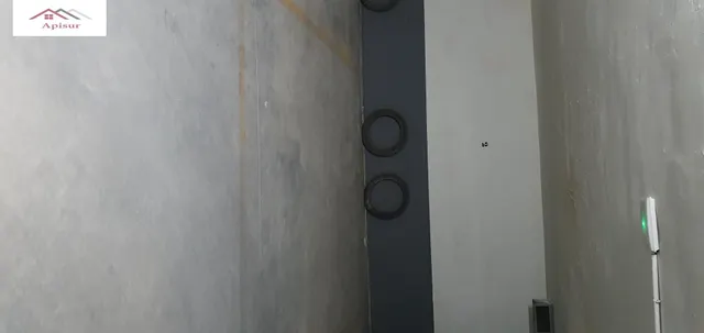 SE VENDE PLAZA DE GARAJE EN ZONA CORTE INGLES/SEGURIDAD SOCIAL — 2