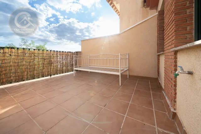 Un  nuevo hogar en Ogíjares: espacio para vivir, disfrutar y compartir — 32