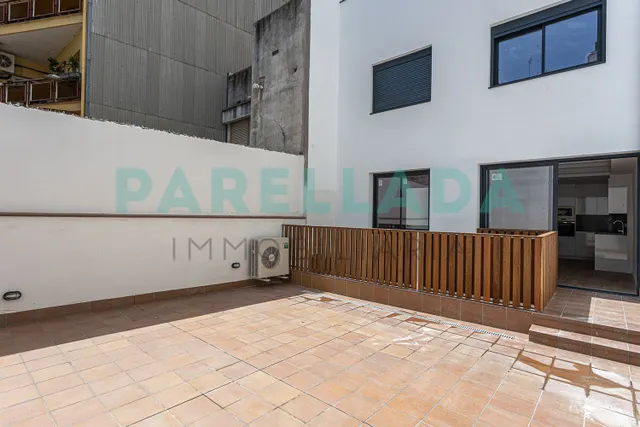 Bajos con terraza totalmente reformados — 6