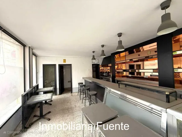 SE VENDE BAR EN ZALLA — 6