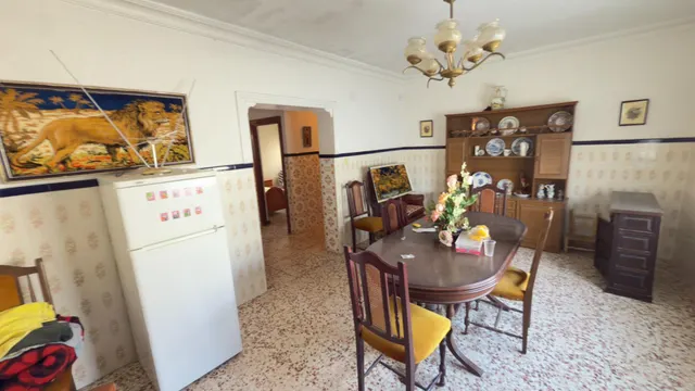 CASA ADOSADA PARA REFORMAR EN PUNTA UMBRÍA (HUELVA) — 3