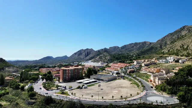 Sensacional suelo urbano con uso residencial o terciario — 3
