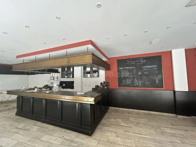 Local comercial 2 habitaciones 230m² en venta - Centro — 5