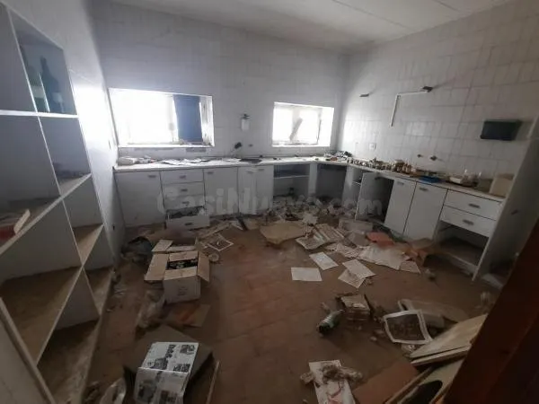 Local comercial antes una bodega - foto 2