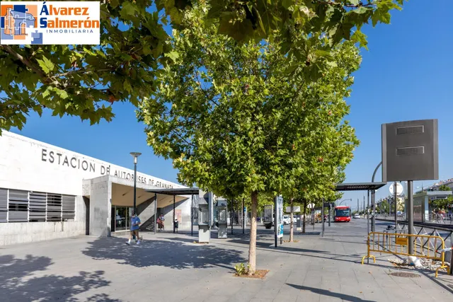 Piso amplio y luminoso cerca de Estación de Autobuses — 29