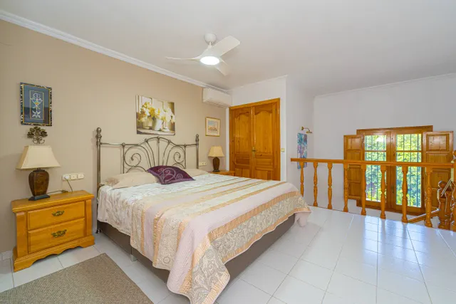 Villa Montgó. Villa tradicional en venta en las laderas del Montgó, entre Dénia y Jávea. — 34