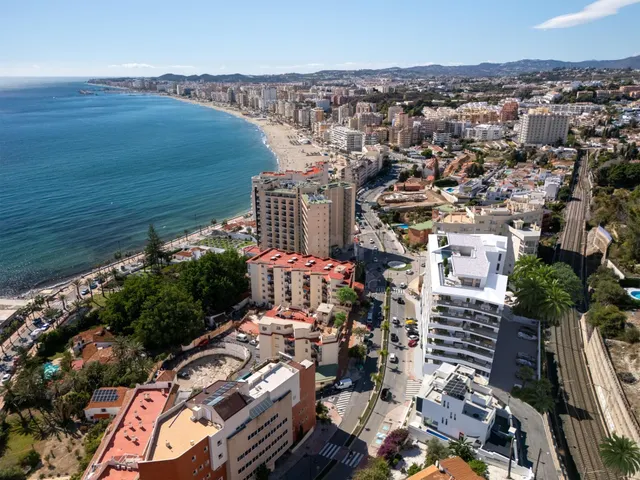 Viviendas de Alto nivel en Carvajal, Fuengirola - foto 2