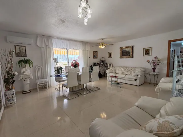 Piso 3 habitaciones 112m² en venta - Pueblo Levante — 2