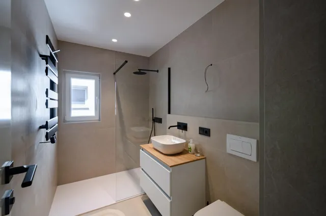 PALAFRUGELL: ÁTICO EN PALAFRUGELL CON TERRAZA COMPLETAMENTE RENOVADO. ZONA LIDL. — 21