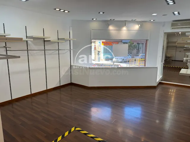 LOCAL COMERCIAL - PREMIÀ DE MAR (CENTRO) — 4