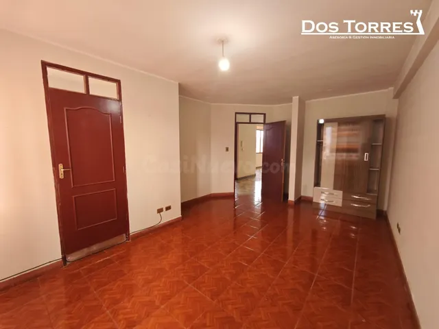 Bs.- 2.000 Departamento de 3 dormitorios, proximo Cerca aven - foto 4