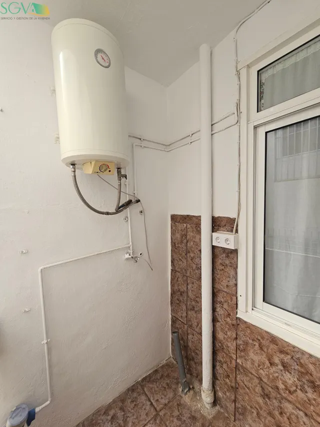 SE VENDE SEGUNDO PISO EN EL CENTRO DE NOVELDA - ALICANTE — 25