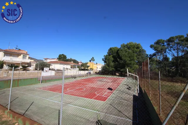 Terreno parcela en Urbanización El Balcó de Oropesa, para construirte la casa de tus sueños junto al pueblo y la playa de 253 m2 edificables útil cerrada — 21
