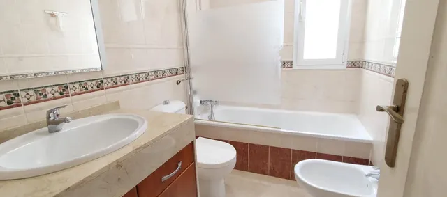 Piso con garaje y terraza en la zona de chapin — 15