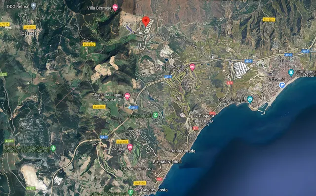 Parcela urbanizable en Casares Málaga para proyecto industri - foto 2