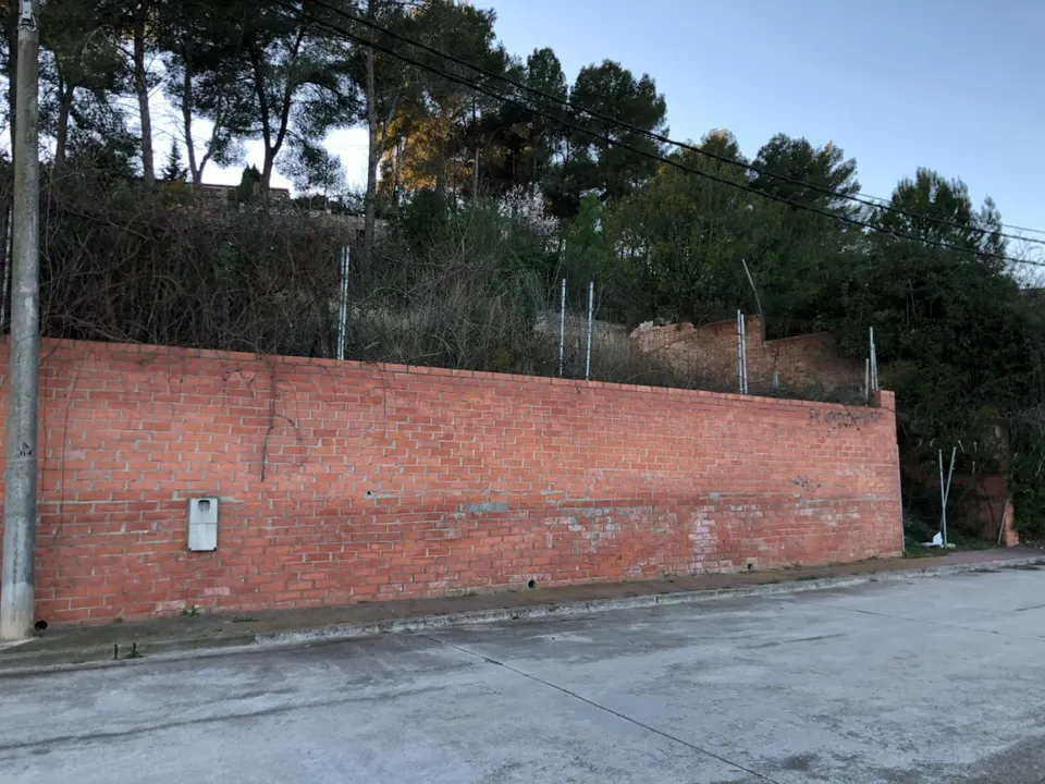 PARCELA URBANA EN VENTA EN LA URBANIZACIÓN CAN MATA DE PIERA