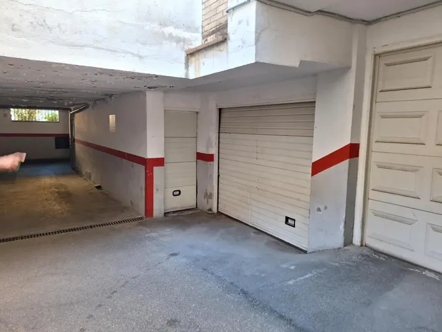 VENTA DE CHALET ADOSADO  EN CALLE SANTILLANA DEL MAR 20. BOADILLA DEL MONTE, — 30