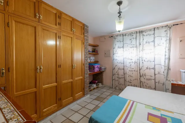 ¡¡exclusiva vivienda de alto standing en una parcela de 3.166 m2 en alhendin!! — 45