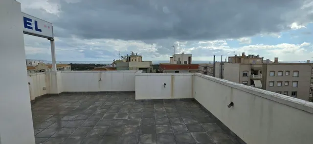 Hotel de 2 estrellas reformado en La Marina de Elche, zona Guardamar — 23