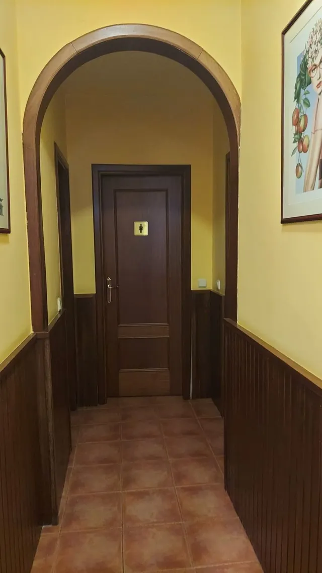 casa, restaurante y parcela en venta en la zona de santo domingo — 50