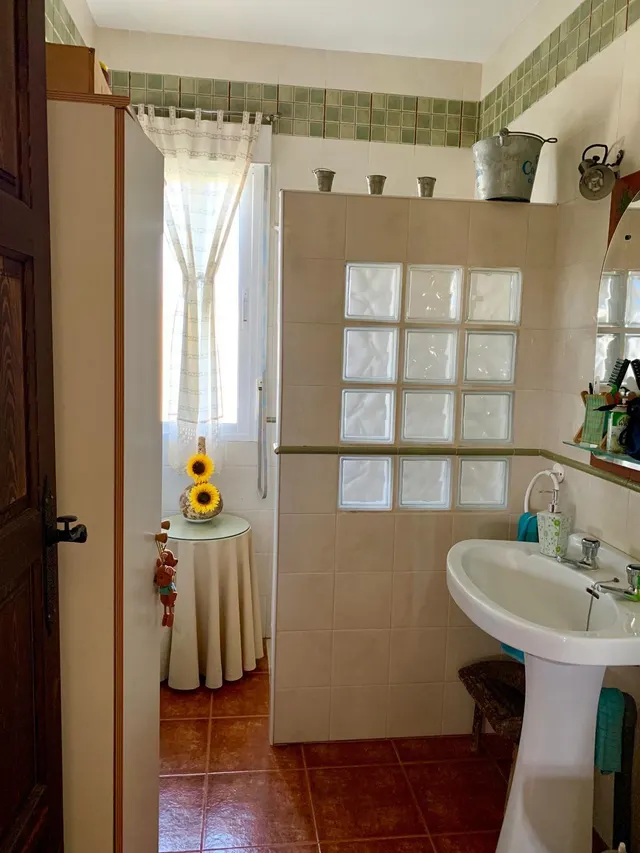 VIVIENDA CON VISTAS LAGO SIERRA BOYERA — 16
