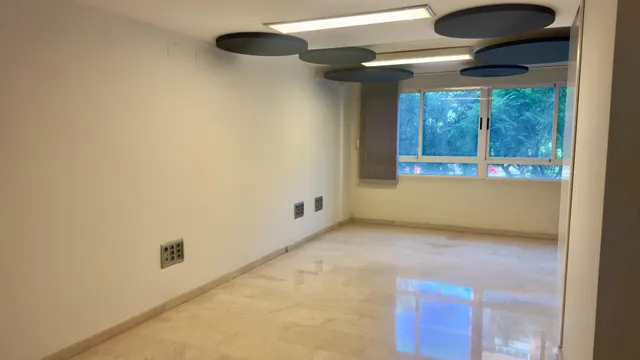 Local comercial 241m² en venta - Vistahermosa — 12