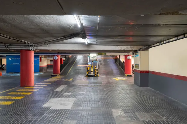Parking de moto 2m² en alquiler - Eixample — 6