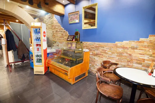 Urbis te ofrece un restaurante en venta en Aldeadávila de la Ribera, Salamanca. — 9