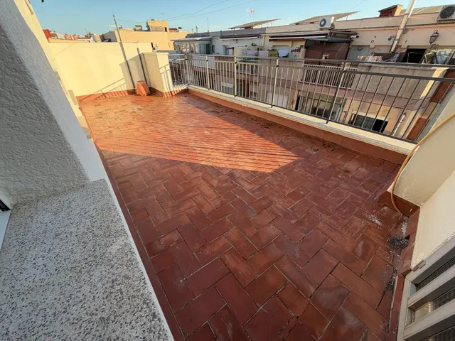 Ático de 2 habitaciones más despacho con terraza de 22 m2 — 9
