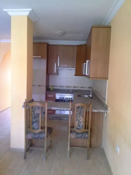 San Isidro Piso 2 habitaciones con vistas plaza garaje y trastero — 4