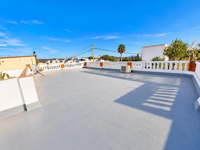 Casa de una sola planta con patio y azotea en Calle San Miguel – Alcalá de los Gazules — 15