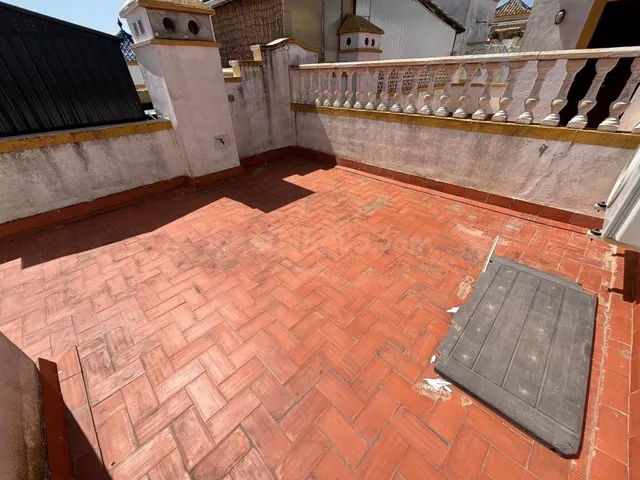 Adosado de 4 dormitorios, 2 baños en Los Altos (Orihuela Costa) con 2 Piscinas, Solárium y Gran Sótano — 25